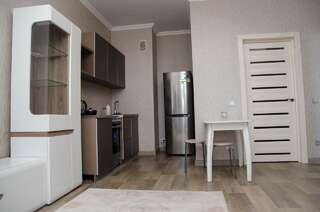 Апартаменты Двушка в Шахристане с видом на речку Алматы Апартаменты с 1 спальней-11